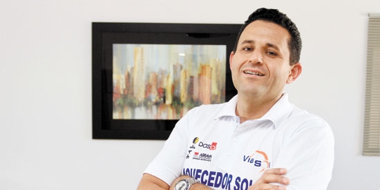 O empresário Marlon Clauber de Faria é o diretor da renomada Via Sol